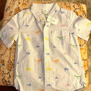 NWT Dinosaur printed short sleeved button down